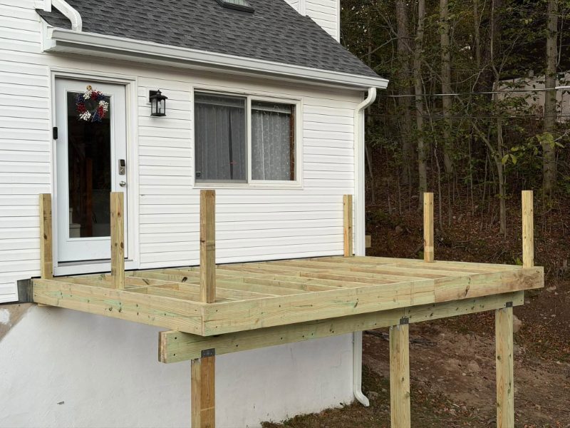 Deck Repair services in Derry, Massachusetts