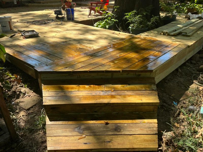Deck & Fence Builder project in Derry